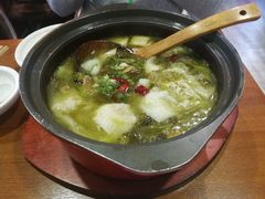 -周鱼小馆石锅酸菜鱼(活力汇店)