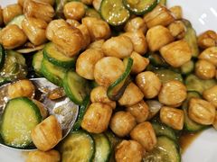 扇贝柱炒青瓜-良友·海鲜青岛菜·海肠捞饭(五四广场店)