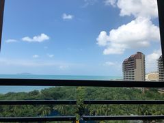 -三亚湾海居铂尔曼度假酒店