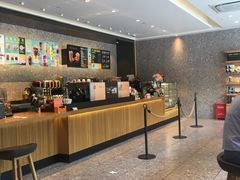自助取餐区-星巴克(深圳港隆城分店)