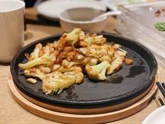 腩肉焗花菜-小大董·烤鸭(凤凰汇店)