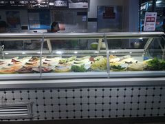 面包甜点陈列柜-小山城麻辣香锅(新邻生活广场店)
