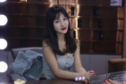 -变画·发型STUDIO