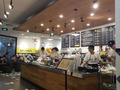 -油梨树 AVOCADO TREE(亮马桥店)