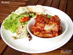 名字忘了，反正是茄汁味的排条-榖屋house of flour(张江首店)