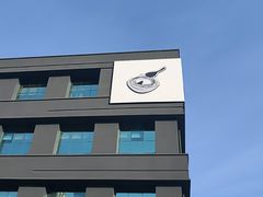 -草窝烤鸭·新京菜(鼓楼店)