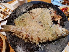 蒜蓉烤鱼-福苗小骆驼烧烤(大唐不夜城店)