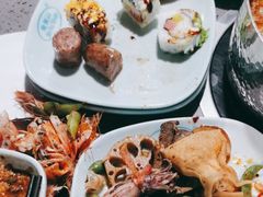 -金滏山烤肉·海鲜·火锅自助餐厅(襄阳万达店)