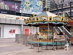 -日月光中心广场