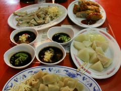 -六合夜市