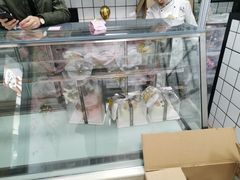 -爱上花开·蛋糕·安佳动物奶油轻奢私人定制(凯德店)