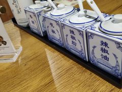 调味品-鑫花溪牛肉米粉(人民广场店)