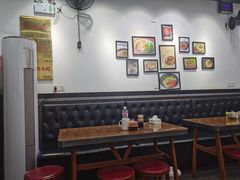 大堂-耙豌豆重庆小面