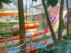 -三亚湾海居铂尔曼度假酒店