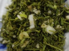 -山城家常菜铁锅炖鱼