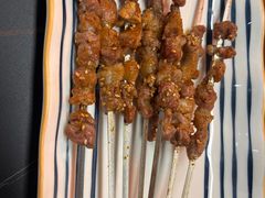 -许哥东北烧烤·铁丳烤串·宫后夹肉(繁花中心店)