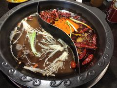 -宽板凳老灶火锅(簋街店)