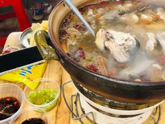 -威邵鸡煲(西华路总店)