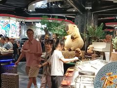 -四海一家自助餐(益田假日广场店)