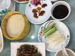 -六和聚传统烤鸭.天津菜(和平店)