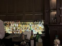 -LONG BAR 廊吧(外滩华尔道夫酒店)