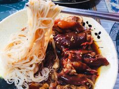 辛辣猪蹄-贤花饭店(凯德店)