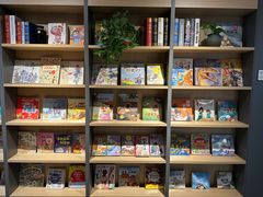 -魔方城市书房(中街益田店)