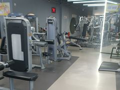 -超鹿运动(五四路恒力城店)