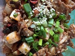 -兔行天下-鸿鹤鲜锅兔(中海国际店)