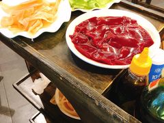 -肖肖酸萝卜鱼火锅(总店)