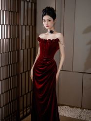 -不晚国际婚纱礼服