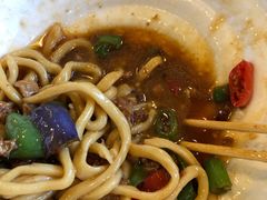 茄子肉丁小公鸡双拼拌面-文三里屯面馆(三里屯店)