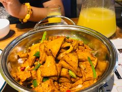 -俭寨大盘鸡·缸子肉·小公鸡·新疆菜(云通店)