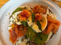 牛油果吐司-Egg•Allday Brunch(襄阳北路店)
