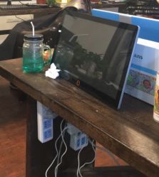 -红人馆造型十添