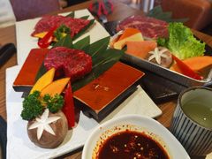 -炼火烤肉店