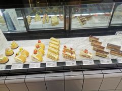 -黑草莓(重庆路店)