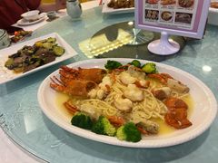 -御满江海鲜酒家(洛溪新城店)