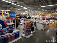 -line friends(明洞旗舰店)