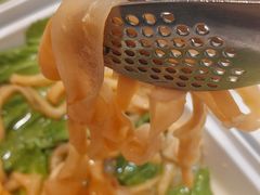 -尚品海鲜肥牛自助火锅(湖明店)