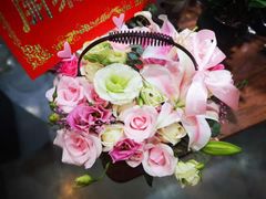 -何兮花店·气球派对鲜花店(马桥银春路万科城店)