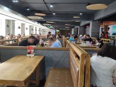 大堂-老边饺子馆(中街店)