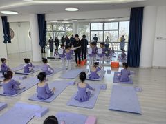 -小荧星艺校(浦东中环分校)