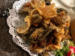 炸鱼皮-红门金汤·港式火锅(英皇集团中心店)