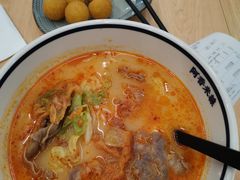 -阿香米线(凯德广场.1818店)