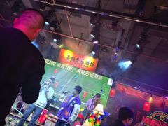 -喜鹊音乐酒馆(西街店)
