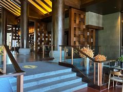 -时光吧·大堂吧·丽江和府洲际度假酒店