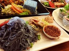 -蝶豆花蓝面条
