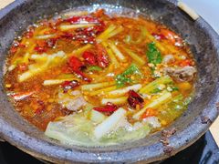 -长松砂锅