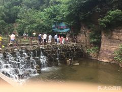 -龙潭大峡谷自然风景区